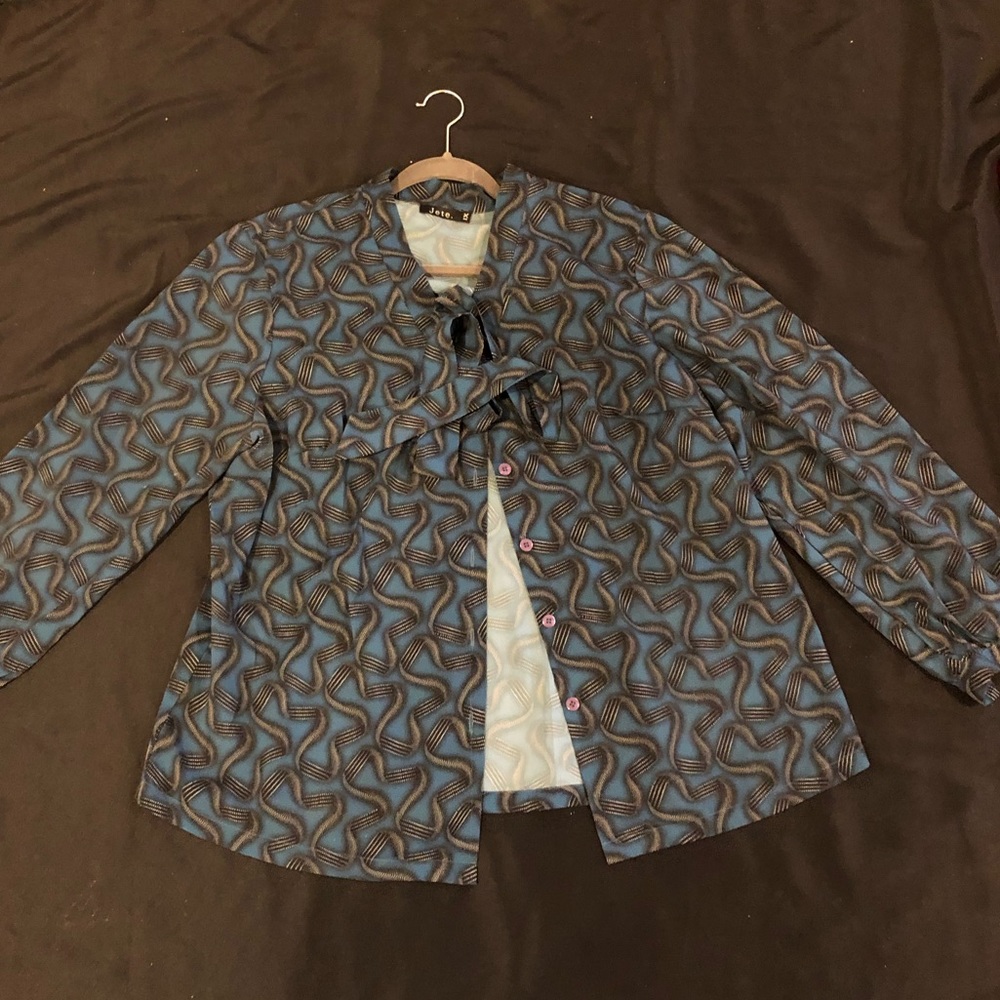 Beautiful bow blouse